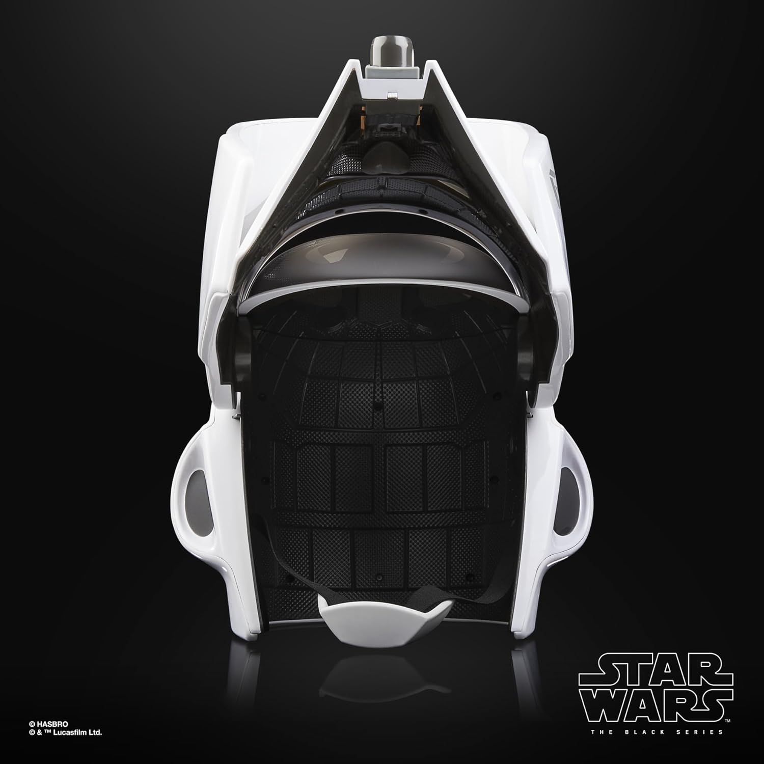 STAR WARS The Black Series Scout Trooper Premium Electronic Helmet with Sound Effects, Return of the Jedi Adult Roleplay Item - Image 7