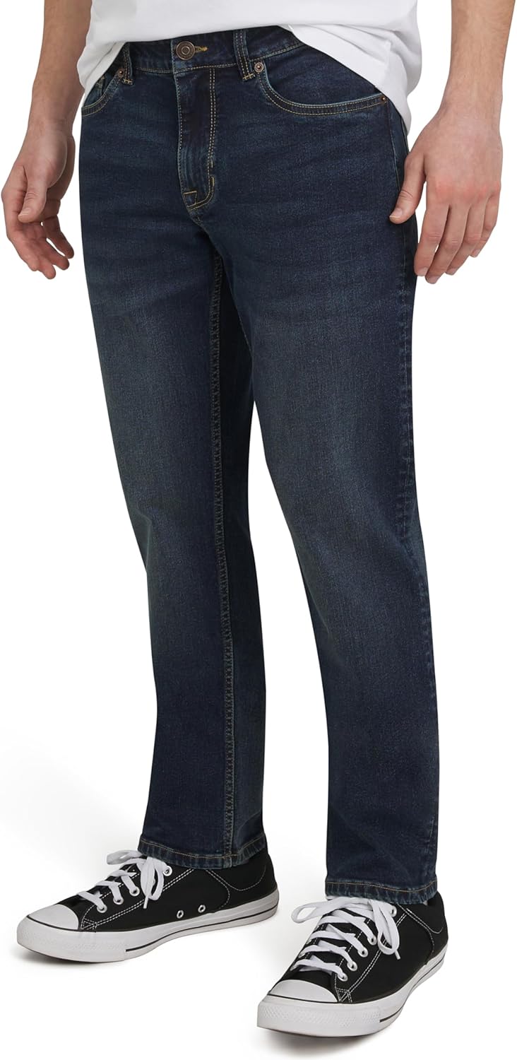 Quiksilver Men's 5 Pocket Straight Fit Stretch Waist Denim Jeans